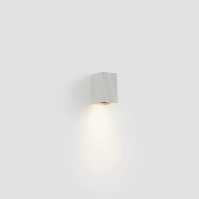 Квадратный настенный светильник с рифлением 1xGU10 LUNE 8X6.5X10 CM 4