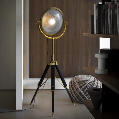 Торшер Tripod 9