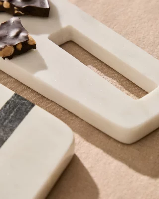 Маленькая сервировочная доска Nira из белого и серого мрамора 40X12X1.5 CM 3