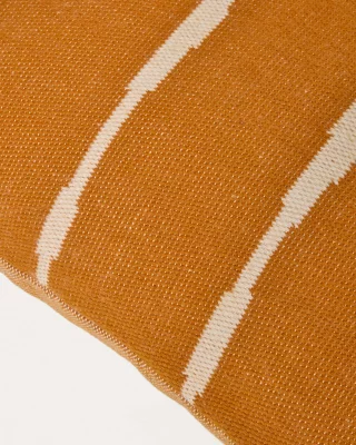 Напольная подушка Daila с графичным узором Ikat 70X70 CM 5