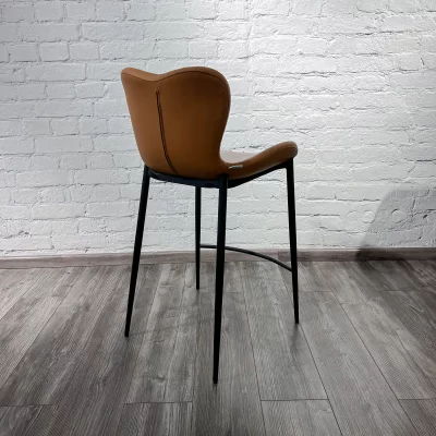 Полубарный стул Бергамо коричневая экокожа черные ножки 48X51.5X92 CM 11