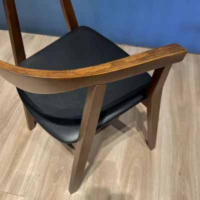 Стул Джон черная матовая экокожа орех 55X47.5X77 CM 13