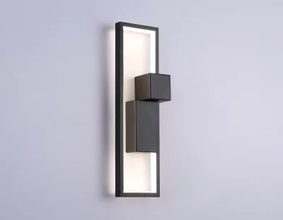 Настенный декоративный светильник Comfort 4