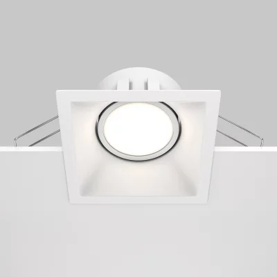Встраиваемый светильник Точка 9X9X4.5 CM 12