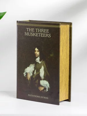 Шкатулка в виде книги Musketeers 19X7X27 CM 3