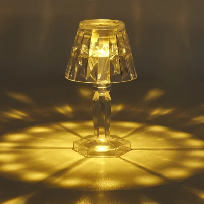 Аккумуляторный светильник LED 6,7X6,7X11,7 CM 9