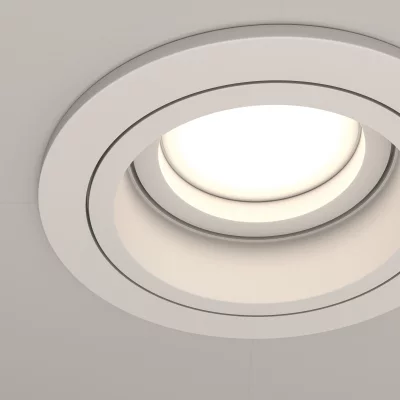 Встраиваемый точечный светильник Атом 9.2X9.2X4 CM 4
