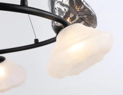 Подвесная люстра Ambrella Light LH15003 3