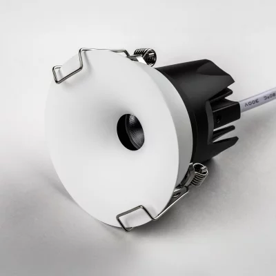 Встраиваемый точечный светильник Spira 9X9X8 CM 3