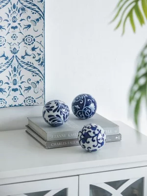 Декор из четырёх декоративных шаров Thoko 10X10X10 CM 18