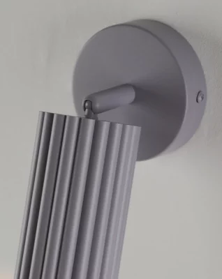 Спот Cora 7