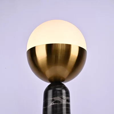 Настольный декоративный светильник Marble Globe 25X25X62 CM 7