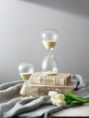 Декоративные песочные часы 30 минут 8X8X20 CM 18
