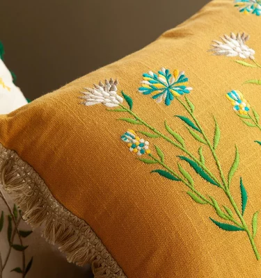 Подушка декоративная Radiant Bloom 30X45 CM 4