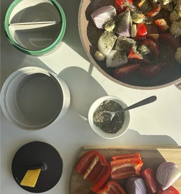 Ланч-бокс Meals 800 ml 16