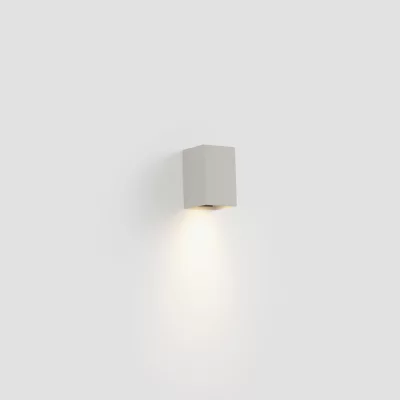 Белый квадратный настенный светильник 1xGU10 LUNE 6.5X8X10 CM 4