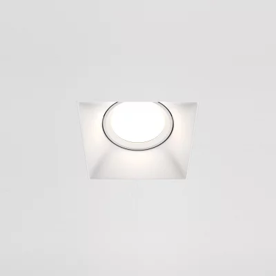 Встраиваемый точечный светильник Точка 11.2X9X4.2 CM 15