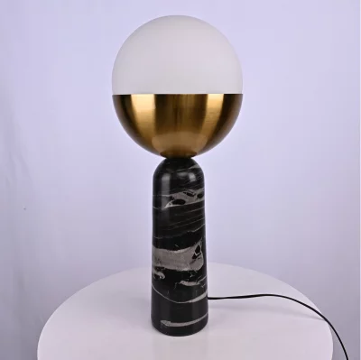 Настольный декоративный светильник Marble Globe 25X25X62 CM 3