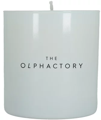 Свеча ароматическая The Olphactory White insignia Amber whisper 60 часов горения 4