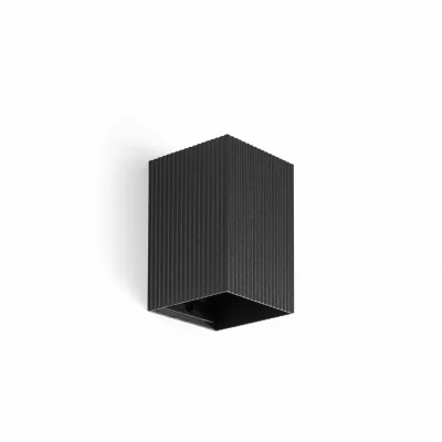 Черный квадратный настенный светильник Lune 8X6.5X10 CM 5
