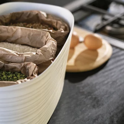 Хлебница с бамбуковой крышкой Tierra 10 L молочно-белая 4