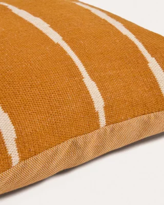 Напольная подушка Daila с графичным узором Ikat 70X70 CM 4