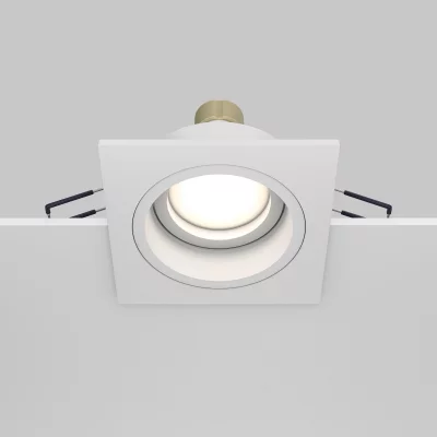 Встраиваемый точечный светильник Атом 9.2X9.2X4 CM 6
