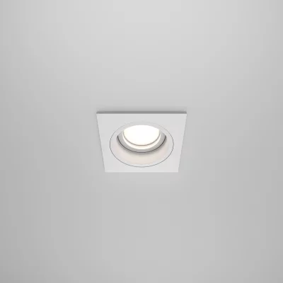 Встраиваемый точечный светильник Атом 9.2X9.2X4 CM 5