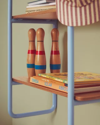 Стеллаж из ясеневого шпона с синей металлической конструкцией Tinn 60X28X70 CM 3