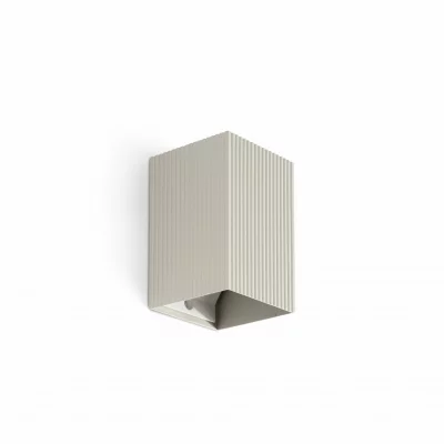 Квадратный настенный светильник LUNE с рифлением 1xGU10 10X8X6.5 CM 6