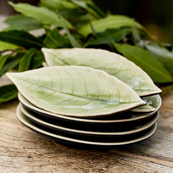 Тарелка Riviera Laurel leaf 18X6 CM