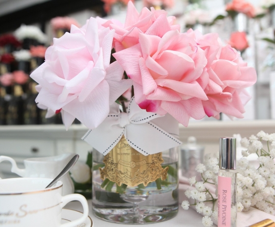 Ароматизированный букет роз Luxury Grand Bouquet 26X26X32 CM 2
