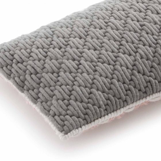 Декоративная подушка Silai Cushion 60X35 CM розово-серая 3