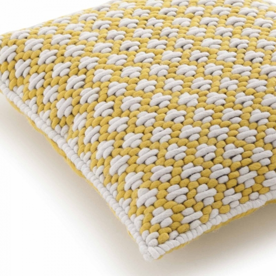 Декоративная подушка Silai Cushion 50X50 CM желтая 2