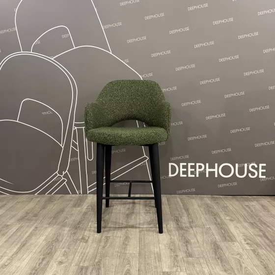 Полубарный стул Мартин 8