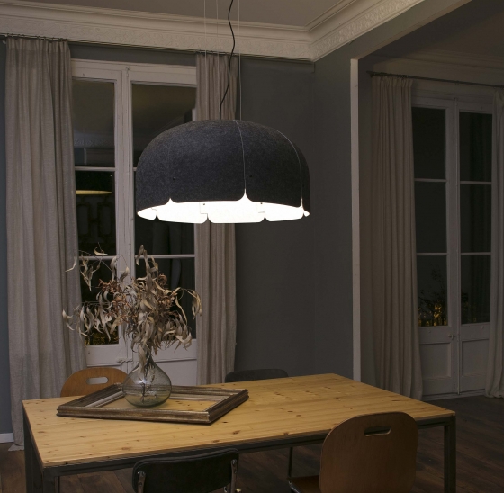 Дизайнерский подвесной светильник Mute LED 80X80X37 CM 4
