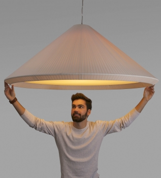 Интерьерный светильник Hue In 130X130X76 CM жёлтого цвета