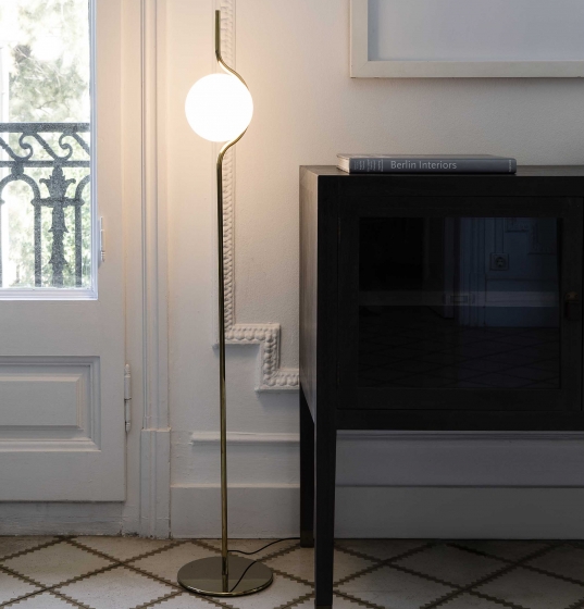 Напольная лампа Le Vita 20X20X180 CM 3