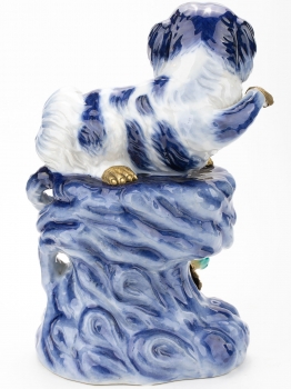 Фигурка Dog on the Rock 21X17X31 CM