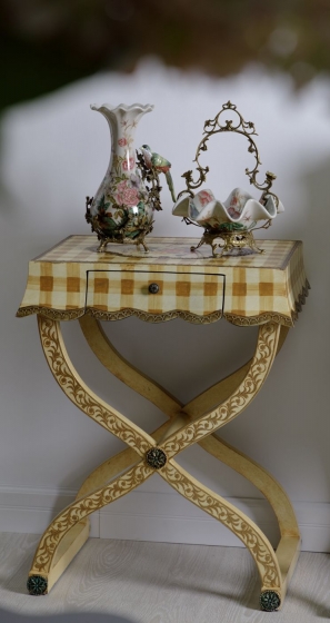 Столик Agatha 60X47X75 CM 4