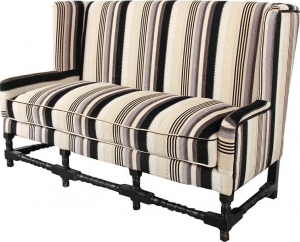 Диван 159х80х109см