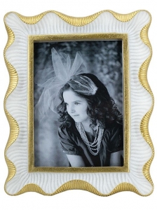 Фоторамка настольно-настенная17х2х22см (10х15см)