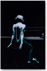 Картина Woman and Piano 80X120 CM