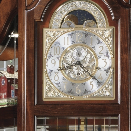 Часы-витрина Broadmour Collection Majestic II 104X44X224 CM 2