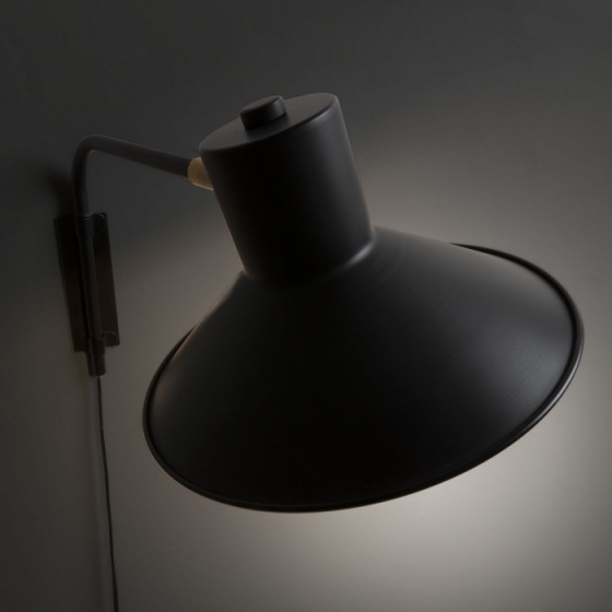 Настенная лампа Aria 20X36X24 CM чёрного цвета 2