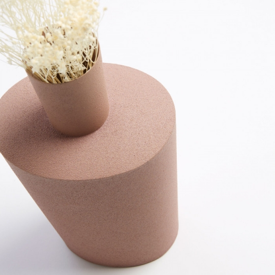 Декоративная металлическая ваза Fernell 10X10X25 CM розового цвета 2