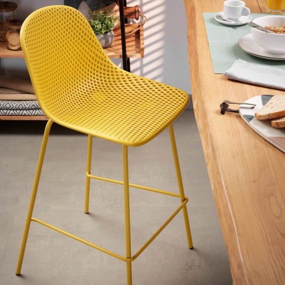 Полубарный стул Quinby 49X49X97 CM жёлтого цвета 4
