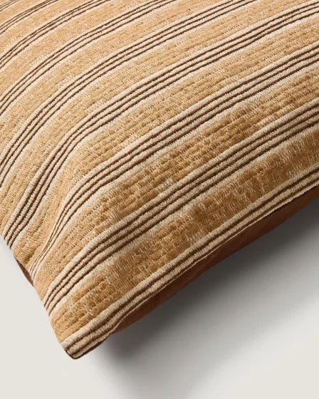 Наволочка для декоративной подушки Tavina с коричневой вышивкой 50X50 CM 5