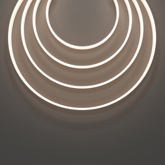 Гибкий неон 10х4 белый 4