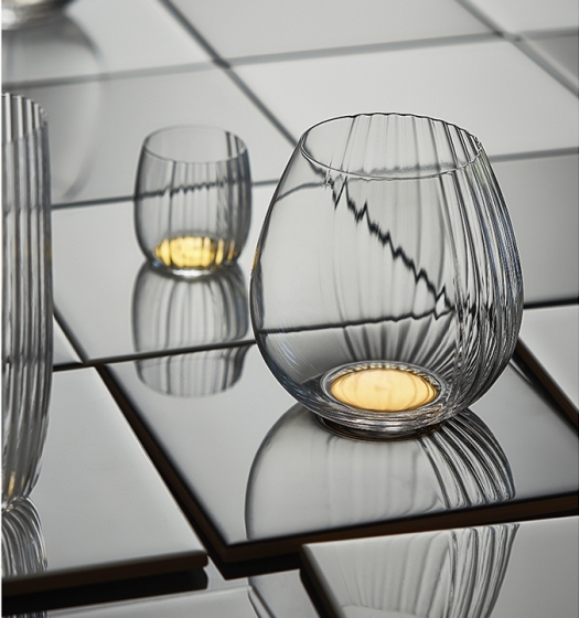 Набор из четырёх бокалов для вина Alice 610 ml 5